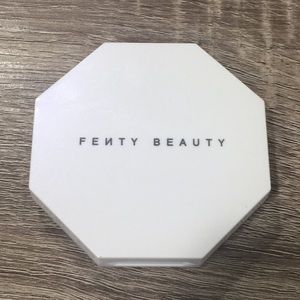 Fenty Girl Next Door Highlighter Duo